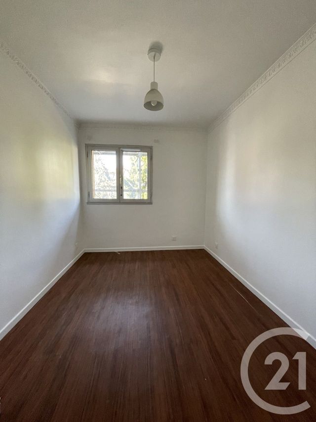 Appartement F3 &agrave; louer - 3 pi&egrave;ces - 50,39 m2 - Villejuif - 94 - ILE-DE-FRANCE