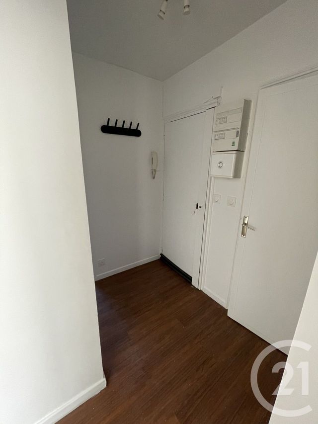 Appartement F3 &agrave; louer - 3 pi&egrave;ces - 50,39 m2 - Villejuif - 94 - ILE-DE-FRANCE