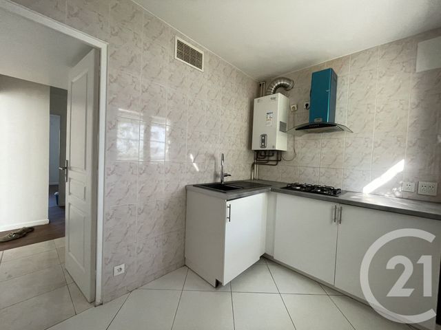 Appartement F3 &agrave; louer - 3 pi&egrave;ces - 50,39 m2 - Villejuif - 94 - ILE-DE-FRANCE