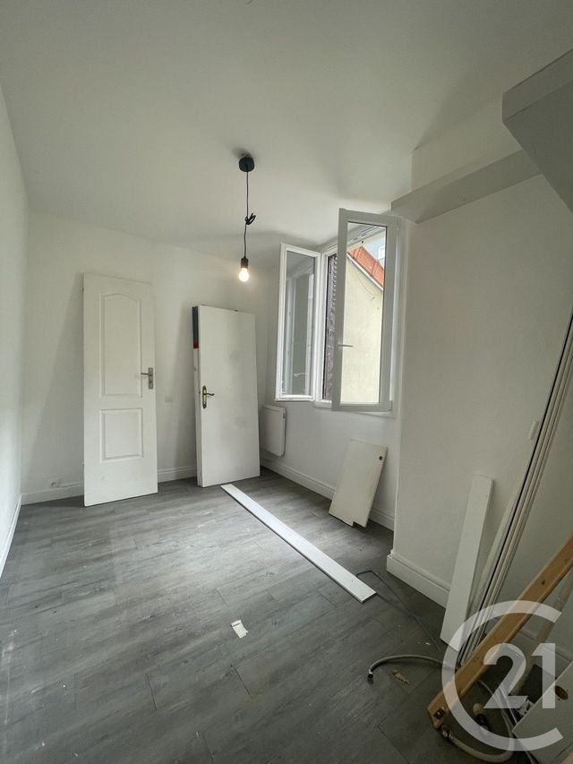 Appartement F1 &agrave; louer - 1 pi&egrave;ce - 35,34 m2 - Villejuif - 94 - ILE-DE-FRANCE