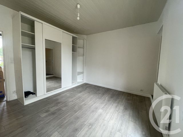 Appartement F1 &agrave; louer - 1 pi&egrave;ce - 35,34 m2 - Villejuif - 94 - ILE-DE-FRANCE