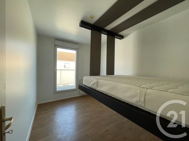Appartement F3 &agrave; louer - 3 pi&egrave;ces - 61,26 m2 - Villejuif - 94 - ILE-DE-FRANCE