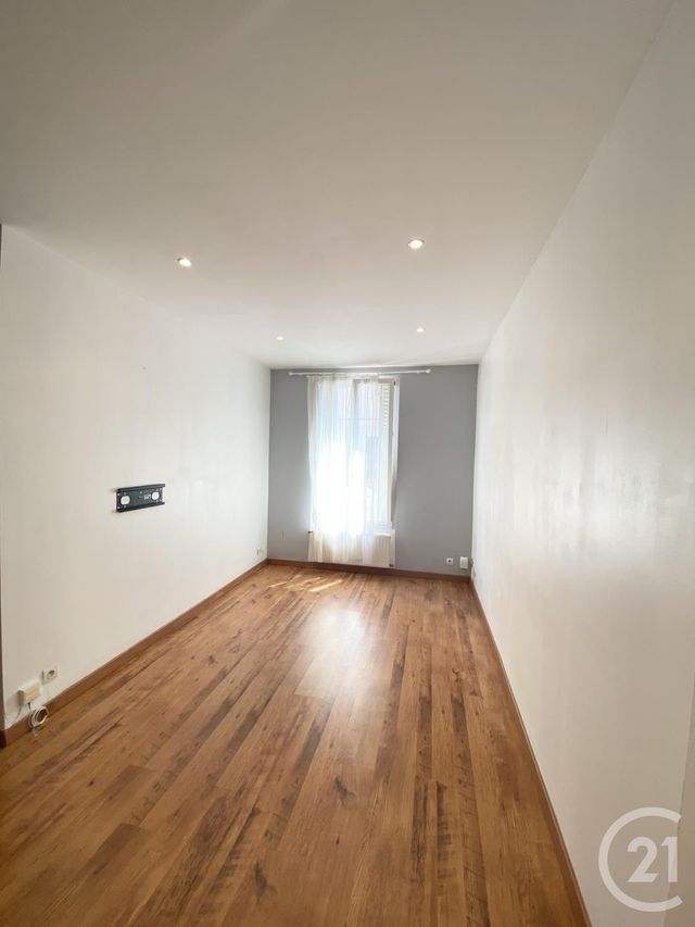 Appartement F1 &agrave; louer - 1 pi&egrave;ce - 35,76 m2 - Villejuif - 94 - ILE-DE-FRANCE