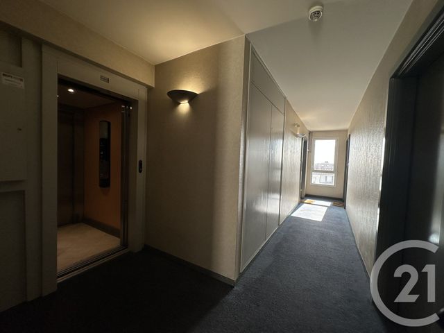 Appartement &agrave; louer - 2 pi&egrave;ces - 38,79 m2 - Villejuif - 94 - ILE-DE-FRANCE
