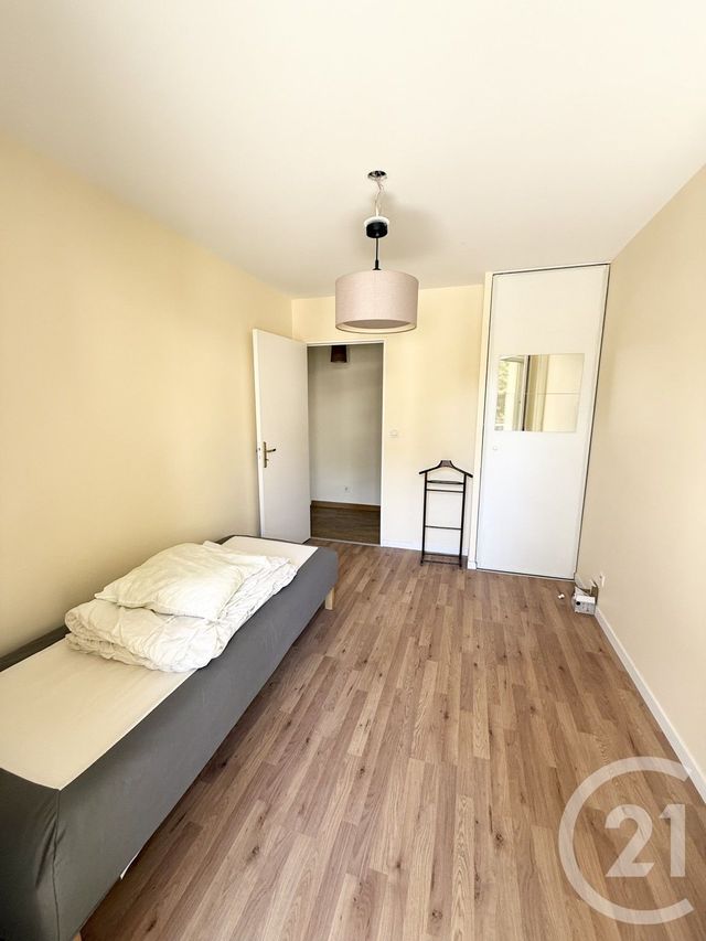 Appartement F3 &agrave; louer - 3 pi&egrave;ces - 62,25 m2 - Villejuif - 94 - ILE-DE-FRANCE