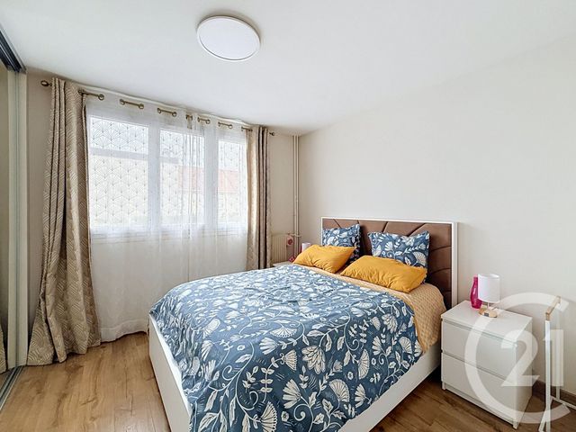 Appartement T4 &agrave; vendre - 4 pi&egrave;ces - 61,33 m2 - Vitry Sur Seine - 94 - ILE-DE-FRANCE