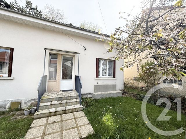 Appartement F1 &agrave; louer - 1 pi&egrave;ce - 19,85 m2 - Vitry Sur Seine - 94 - ILE-DE-FRANCE