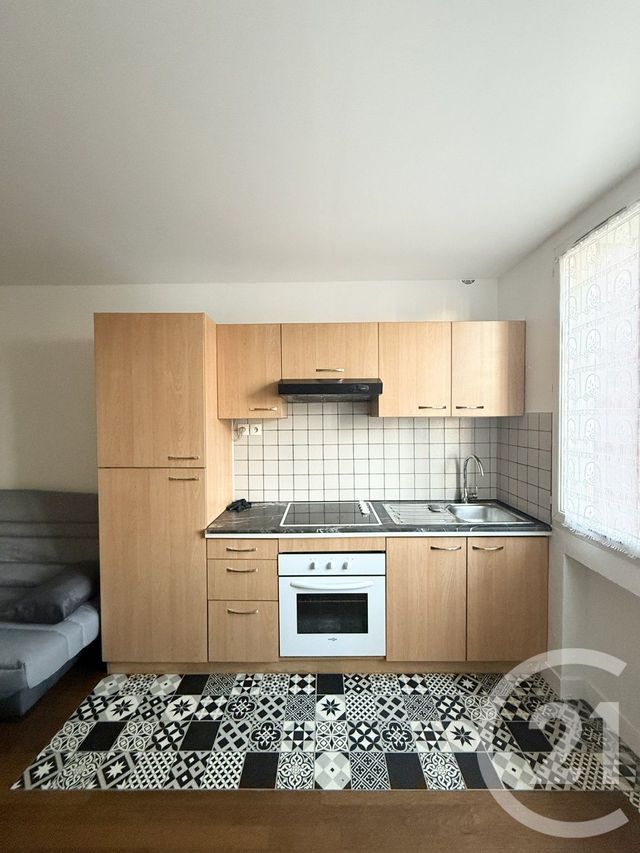 Appartement F1 &agrave; louer - 1 pi&egrave;ce - 19,85 m2 - Vitry Sur Seine - 94 - ILE-DE-FRANCE