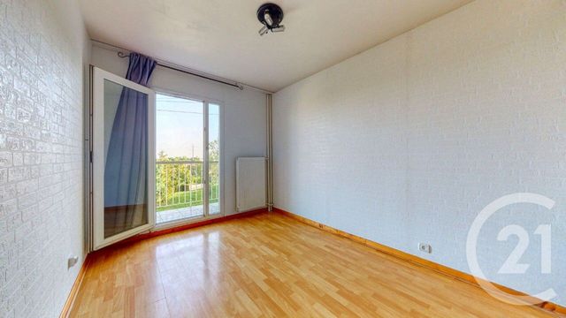 Appartement F4 à vendre - 4 pièces - 75,31 m2 - Thiais - 94 - ILE-DE-FRANCE