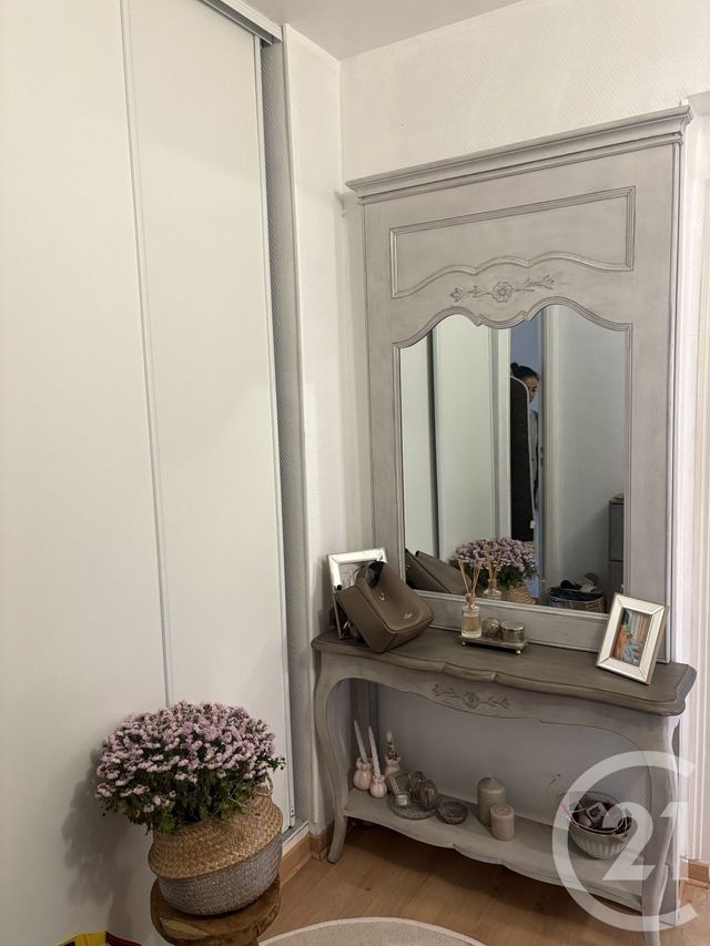 Appartement F3 à vendre - 3 pièces - 54,90 m2 - L Hay Les Roses - 94 - ILE-DE-FRANCE