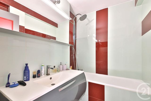 Appartement F3 à vendre - 3 pièces - 63,43 m2 - Cachan - 94 - ILE-DE-FRANCE