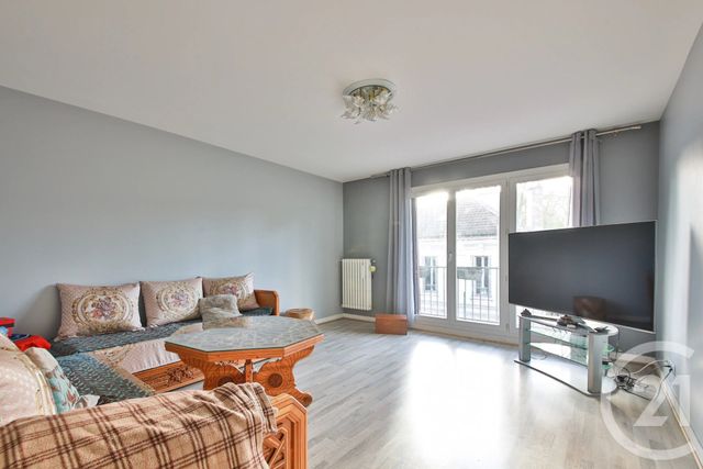 Appartement F3 à vendre - 3 pièces - 63,43 m2 - Cachan - 94 - ILE-DE-FRANCE
