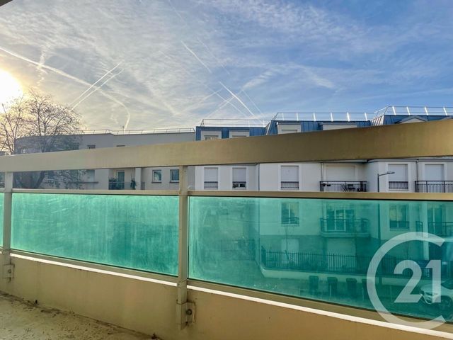 Appartement F2 à louer - 2 pièces - 51,53 m2 - L Hay Les Roses - 94 - ILE-DE-FRANCE