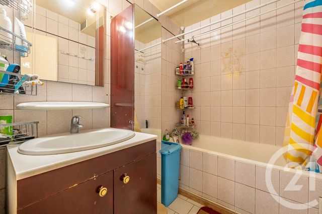 Appartement F3 &agrave; vendre - 3 pi&egrave;ces - 66,60 m2 - Chevilly Larue - 94 - ILE-DE-FRANCE