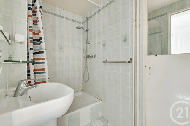 Appartement F4 &agrave; vendre - 4 pi&egrave;ces - 62,34 m2 - L Hay Les Roses - 94 - ILE-DE-FRANCE