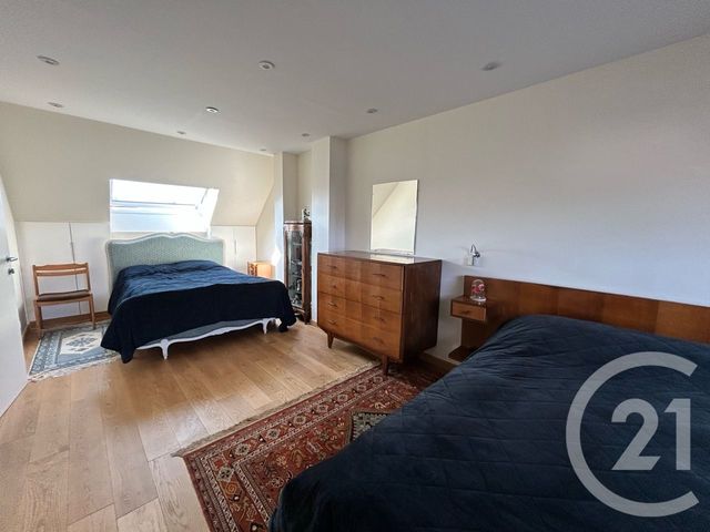 Maison &agrave; louer - 6 pi&egrave;ces - 121 m2 - L Hay Les Roses - 94 - ILE-DE-FRANCE