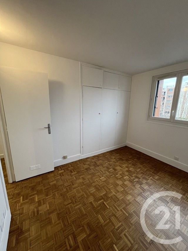 Appartement F3 &agrave; louer - 3 pi&egrave;ces - 55,40 m2 - L Hay Les Roses - 94 - ILE-DE-FRANCE