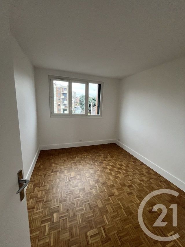 Appartement F3 &agrave; louer - 3 pi&egrave;ces - 55,40 m2 - L Hay Les Roses - 94 - ILE-DE-FRANCE