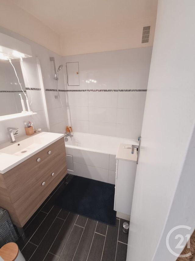 Appartement F5 &agrave; vendre - 5 pi&egrave;ces - 85,51 m2 - L Hay Les Roses - 94 - ILE-DE-FRANCE