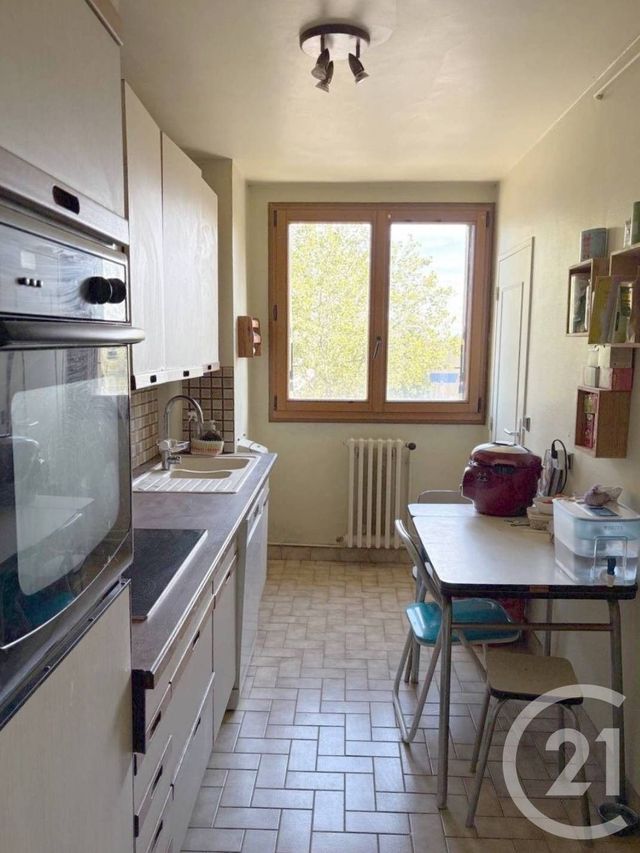 Appartement F4 &agrave; vendre - 4 pi&egrave;ces - 77,68 m2 - Chevilly Larue - 94 - ILE-DE-FRANCE