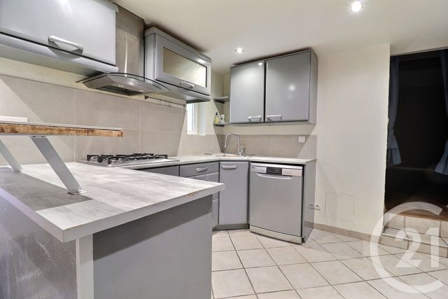 Maison &agrave; louer - 3 pi&egrave;ces - 103,43 m2 - Amberieu En Bugey - 01 - RHONE-ALPES