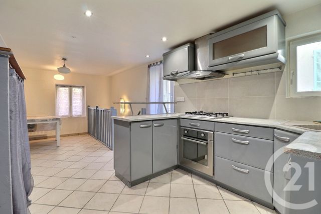 Maison &agrave; louer - 3 pi&egrave;ces - 103,43 m2 - Amberieu En Bugey - 01 - RHONE-ALPES