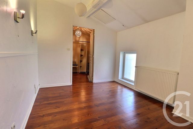 Maison &agrave; louer - 3 pi&egrave;ces - 103,43 m2 - Amberieu En Bugey - 01 - RHONE-ALPES