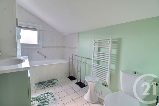 Maison &agrave; vendre - 5 pi&egrave;ces - 95,47 m2 - Amberieu En Bugey - 01 - RHONE-ALPES