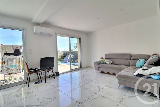 Maison &agrave; louer - 4 pi&egrave;ces - 90,67 m2 - Chateau Gaillard - 01 - RHONE-ALPES