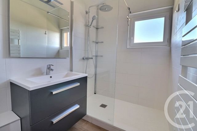 Maison à louer - 5 pièces - 129,85 m2 - Amberieu En Bugey - 01 - RHONE-ALPES