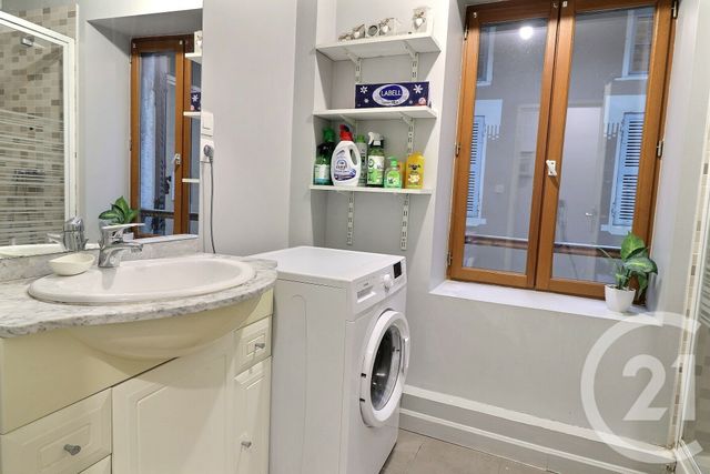 Appartement T3 à louer - 3 pièces - 53,80 m2 - Jujurieux - 01 - RHONE-ALPES