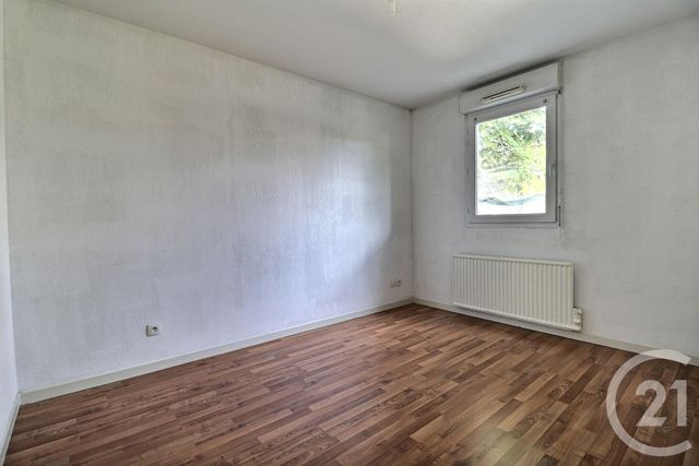 Appartement &agrave; louer - 2 pi&egrave;ces - 37 m2 - Amberieu En Bugey - 01 - RHONE-ALPES