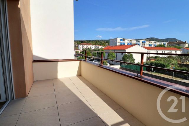 Appartement T4 &agrave; louer - 4 pi&egrave;ces - 98,55 m2 - Amberieu En Bugey - 01 - RHONE-ALPES