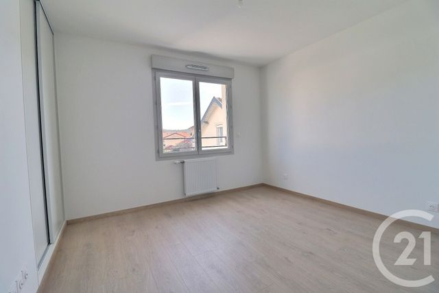 Appartement T4 &agrave; louer - 4 pi&egrave;ces - 98,55 m2 - Amberieu En Bugey - 01 - RHONE-ALPES