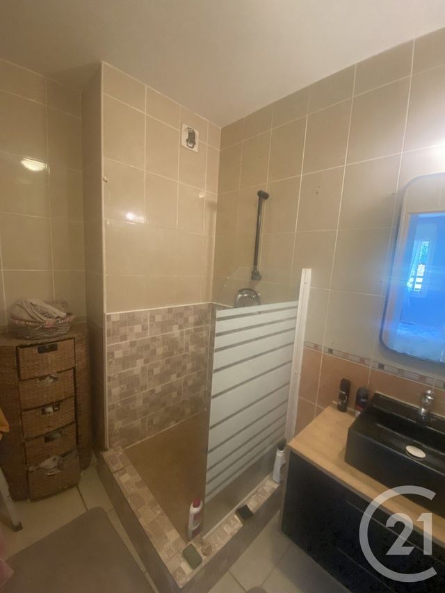 Appartement F2 &agrave; vendre - 2 pi&egrave;ces - 52,94 m2 - St Denis - 974 - REUNION