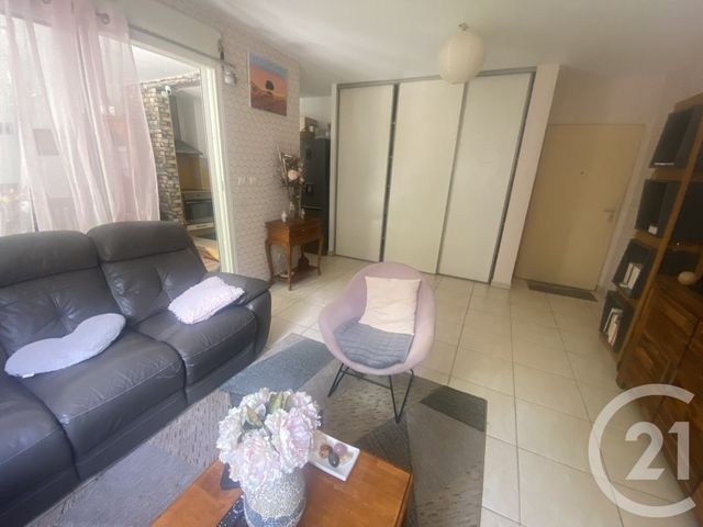 Appartement F2 &agrave; vendre - 2 pi&egrave;ces - 52,94 m2 - St Denis - 974 - REUNION