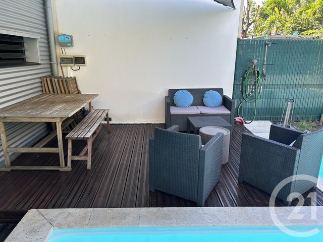 Maison &agrave; vendre - 4 pi&egrave;ces - 75,52 m2 - Ste Marie - 974 - REUNION