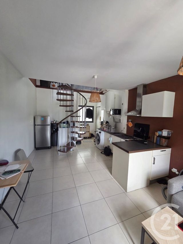 Appartement F2 &agrave; vendre - 2 pi&egrave;ces - 40 m2 - St Denis - 974 - REUNION