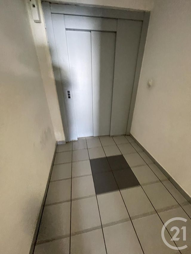 Appartement F1 &agrave; vendre - 1 pi&egrave;ce - 19,30 m2 - St Denis - 974 - REUNION