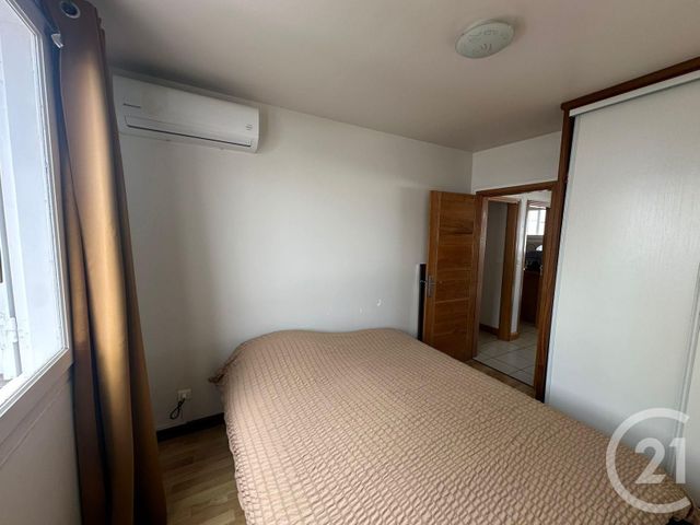 Appartement F4 à vendre - 4 pièces - 76,99 m2 - St Denis - 974 - REUNION