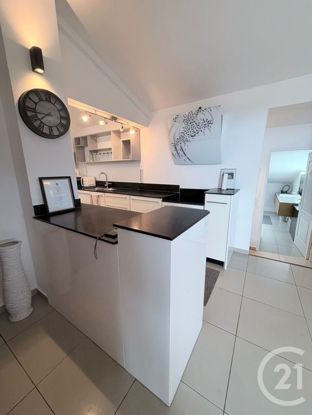 Appartement F4 &agrave; vendre - 4 pi&egrave;ces - 90 m2 - St Denis - 974 - REUNION