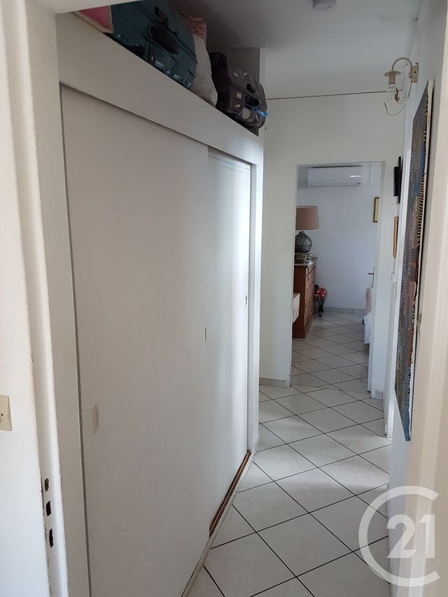 Appartement F4 à vendre - 4 pièces - 70,19 m2 - St Denis - 974 - REUNION