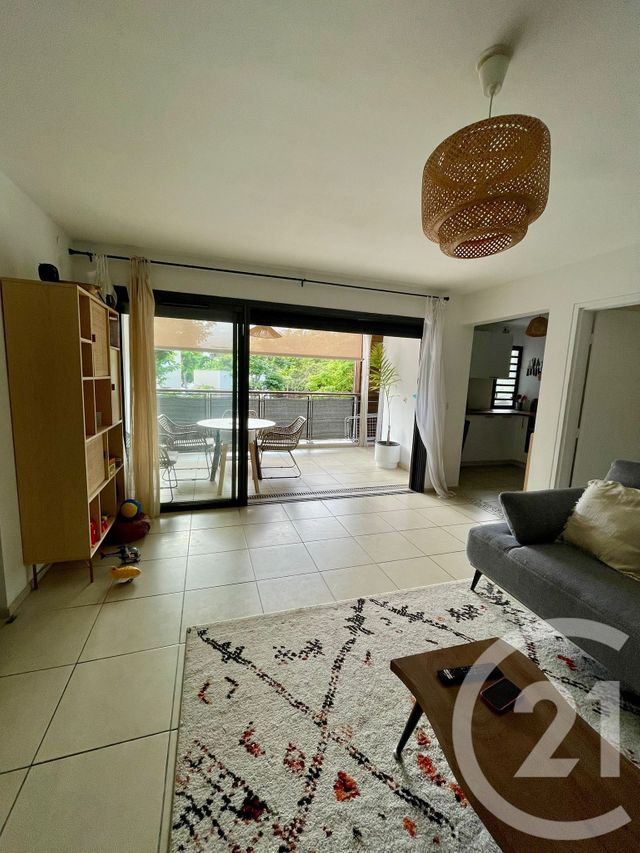 Appartement F3 à vendre - 3 pièces - 59,88 m2 - St Paul - 974 - REUNION