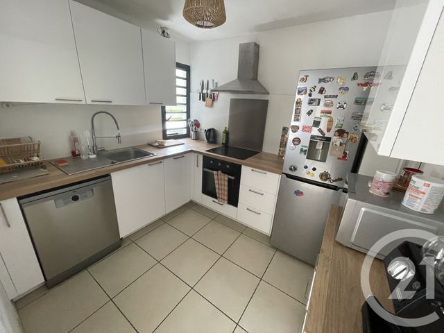 Appartement F3 à vendre - 3 pièces - 59,88 m2 - St Paul - 974 - REUNION
