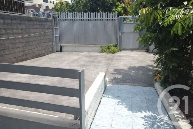 Maison &agrave; vendre - 6 pi&egrave;ces - 134,18 m2 - St Denis - 974 - REUNION