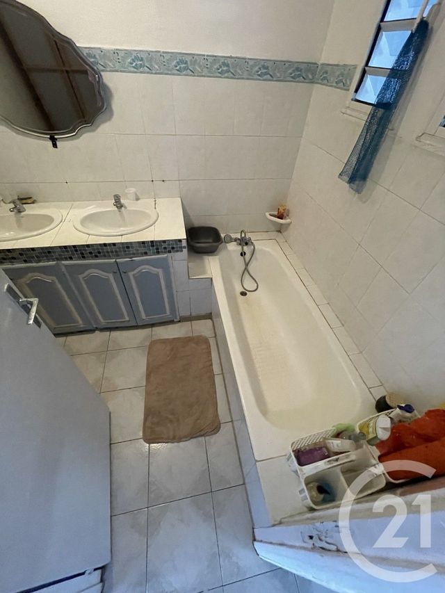 Maison &agrave; vendre - 6 pi&egrave;ces - 134,18 m2 - St Denis - 974 - REUNION