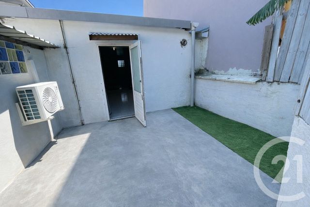 Maison &agrave; vendre - 6 pi&egrave;ces - 134,18 m2 - St Denis - 974 - REUNION