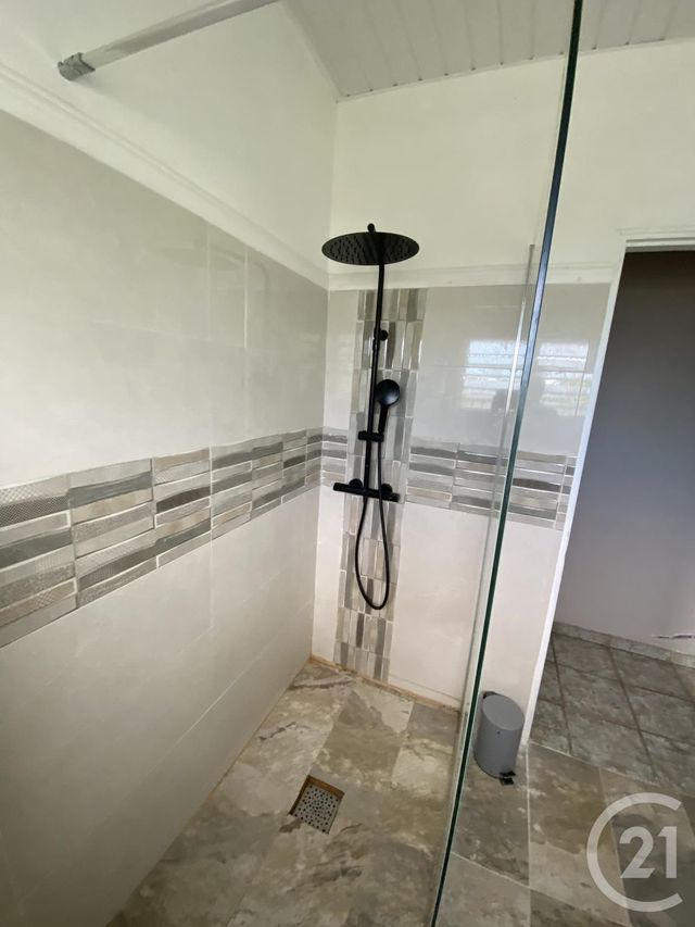 Maison &agrave; vendre - 4 pi&egrave;ces - 92 m2 - St Denis - 974 - REUNION