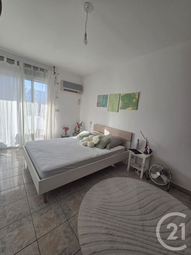 Appartement F6 &agrave; vendre - 6 pi&egrave;ces - 144 m2 - St Denis - 974 - REUNION