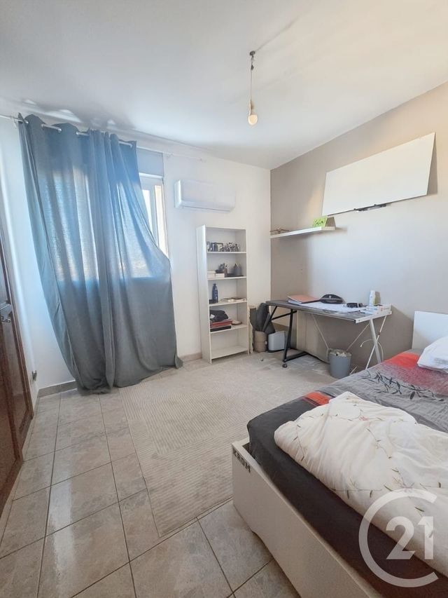 Appartement F6 &agrave; vendre - 6 pi&egrave;ces - 144 m2 - St Denis - 974 - REUNION